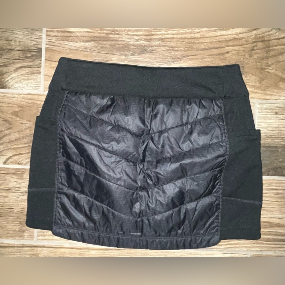 Smartwool Women's Smartloft black Skirt. - Picture 3 of 3